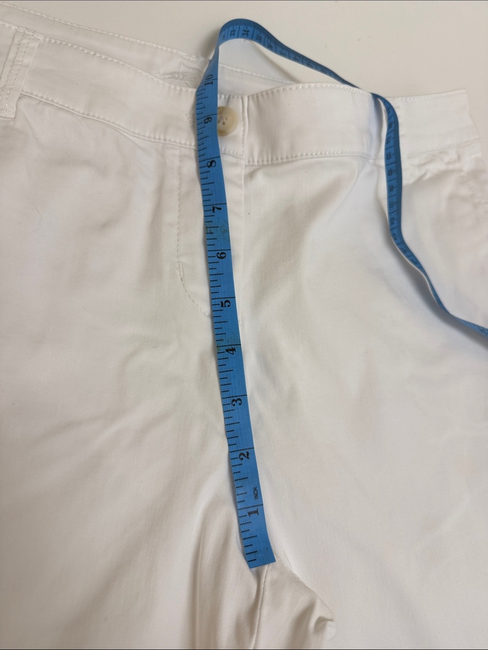 Tommy Bahama Classic White Chino Crop Pants - Like New! - Picture 5 of 8
